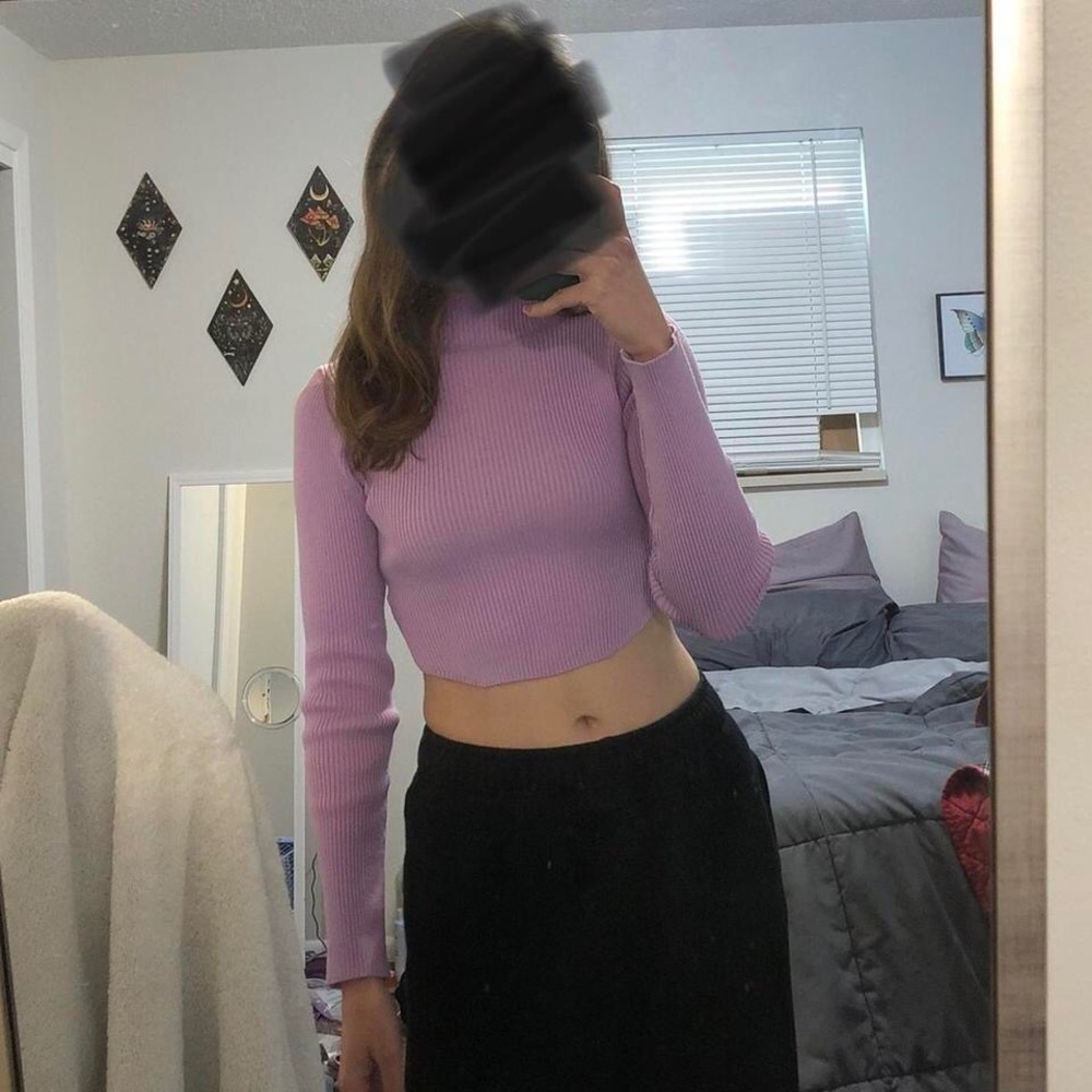 Light purple crop sweater